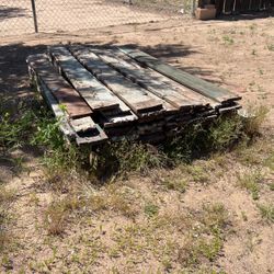 Free Old Fence Pickets
