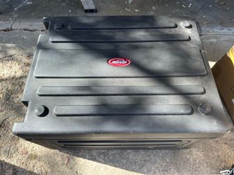 SKB 4U molded audio equipment rack and case, with laptop deck, roller wheels