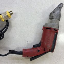 Milwaukee 18-Gauge Shear