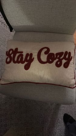 Stay cozy pillow