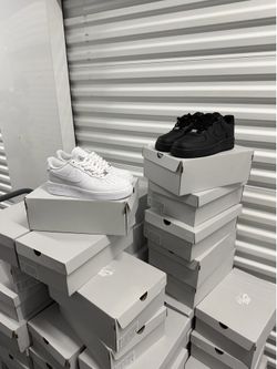 Af1 black and white