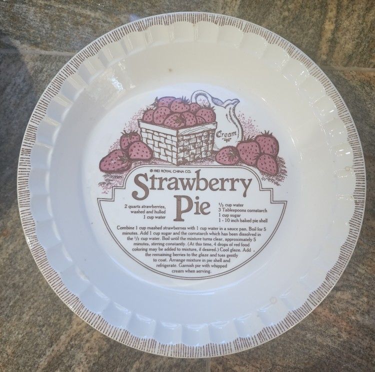 VINTAGE Pie Plates With Recipe