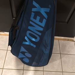 Like New Yonex Tennis Bag 