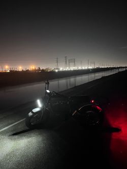 Revv 1 E-Bike (34 mph top speed) Perfect for Commuting!!!