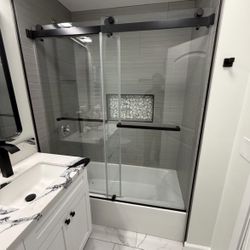 Shower Door With Installation 