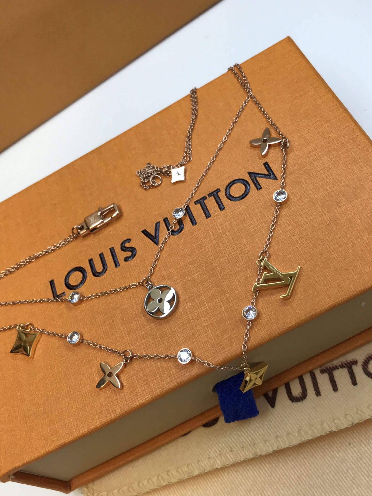 Louis Vuitton women necklace 3 colors double chain for Sale in Mountain ...