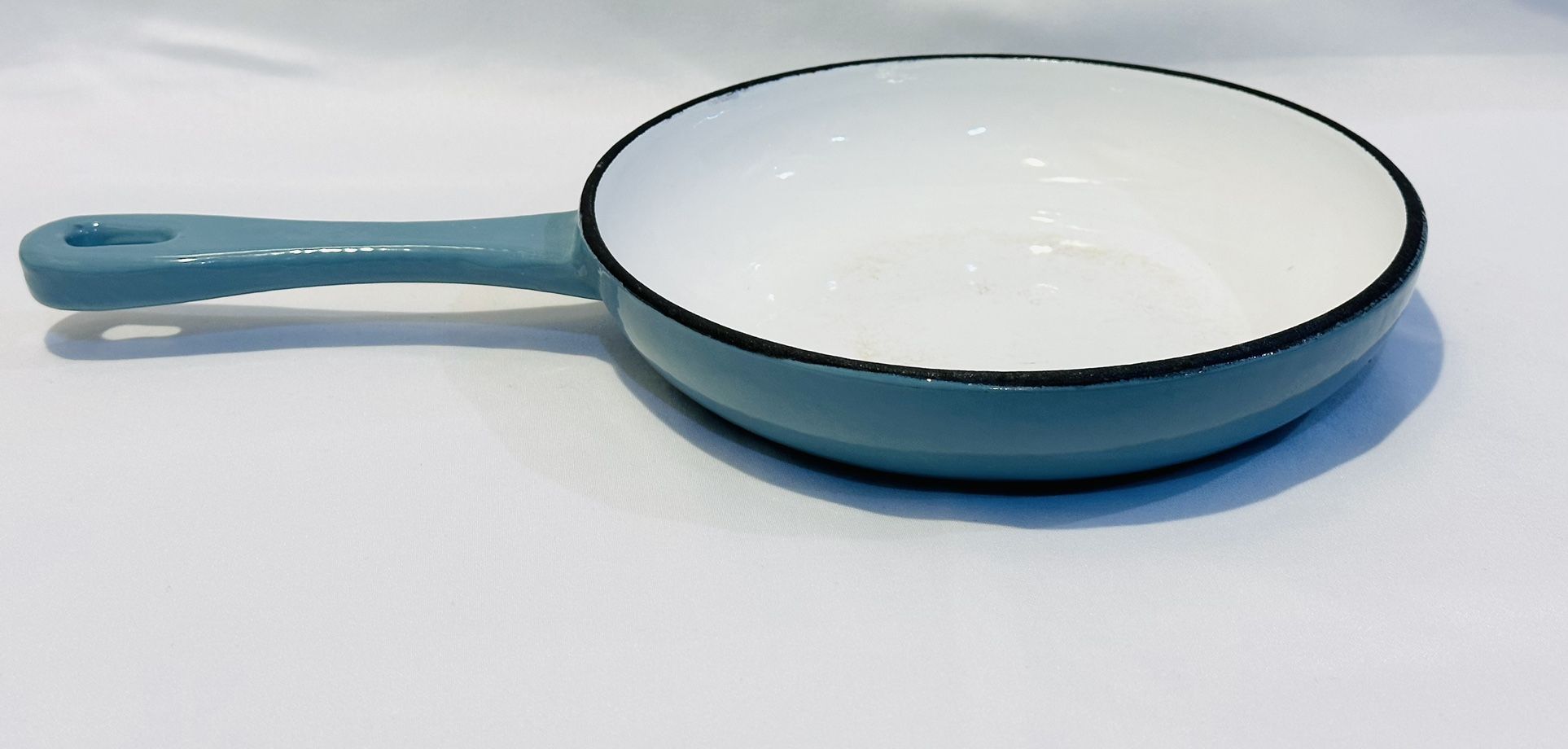 Vtg Cast Iron Pan Teal Cost Plus World Market 9” With Handle Black Rim Enamel