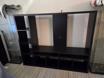 TV stand entertainment center