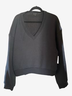 Brand new beyond yoga v neck pullover sweatshirt black Sz large