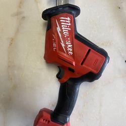 Milwaukee M18 FUEL Hacksaw (tool Only)