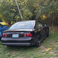 1997 Ford Mustang