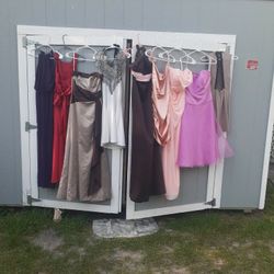 Prom Dresses and Eveningwear 