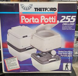 Porta Potti 255 Deluxe - Open box/Never used