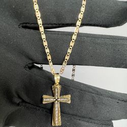 10k Valentino Chain Sorh Cross Charm 