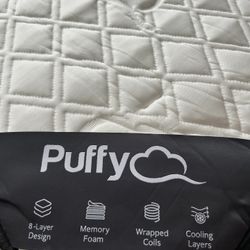 Puffy, Puffy Lux Hybrid Mattress, King, Like New