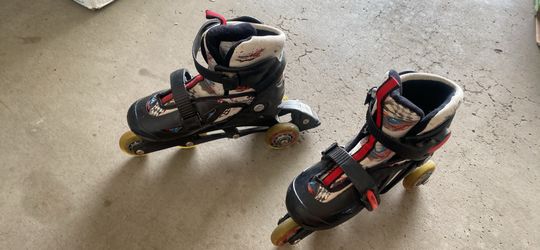 Roller blades