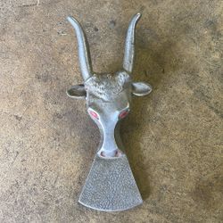 Vintage Ricardo Metal Bull Boot Jack Puller Scraper Cast Aluminum Cowboy Steer