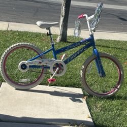 Girls Bike 20 Inch Great Condition