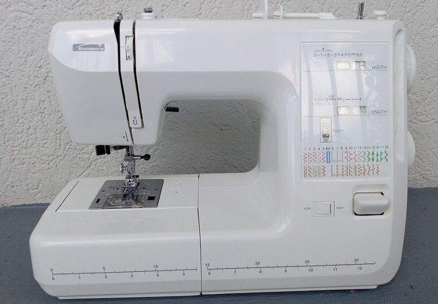 KENMORE 385 Series 1653 28 Stitch Sewing Machine CARRY CASE Ready To