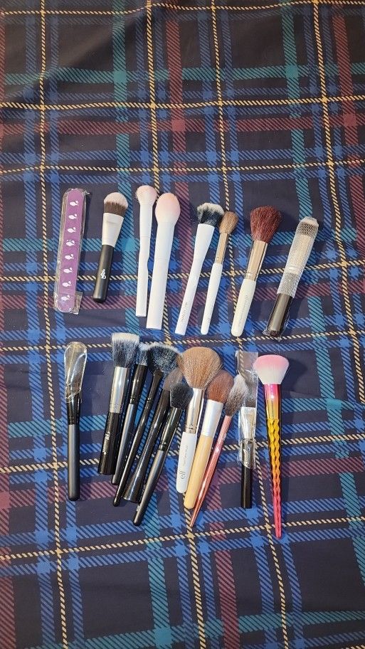 Makeup Brushes