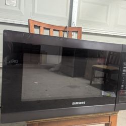 Samsung Microwave Brand New