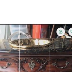 "Henredon" Vanity Large Drawers The Best! 