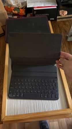 2 Older Apple iPads + Keyboard Case + Protective Cases - Bundle - $50 OBO