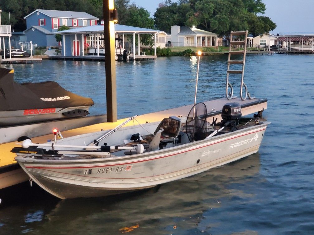 1994 Alumacraft Lunker V16  LTD