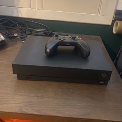 Xbox OneX With Controller 