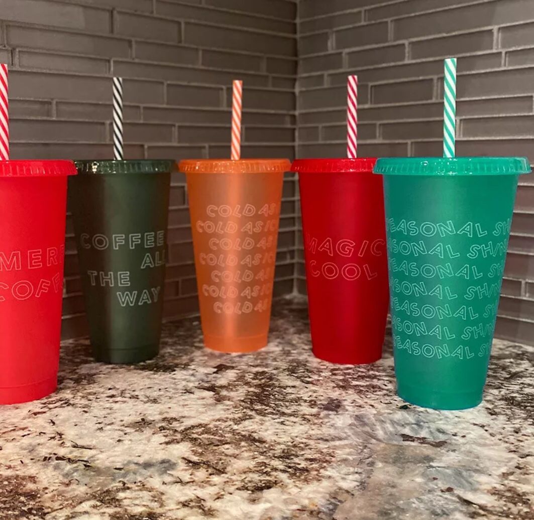 Starbucks Christmas 2019 Cold cups 5 pack with candy cane straws HARD TO  FIND $50