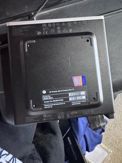 HP ProDesk 400 G4 Desktop Mini PC with Cat simulator.