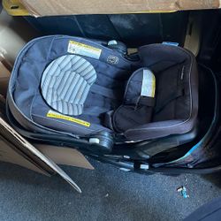 Infant Car Seat 