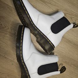 Doc Martens Boots