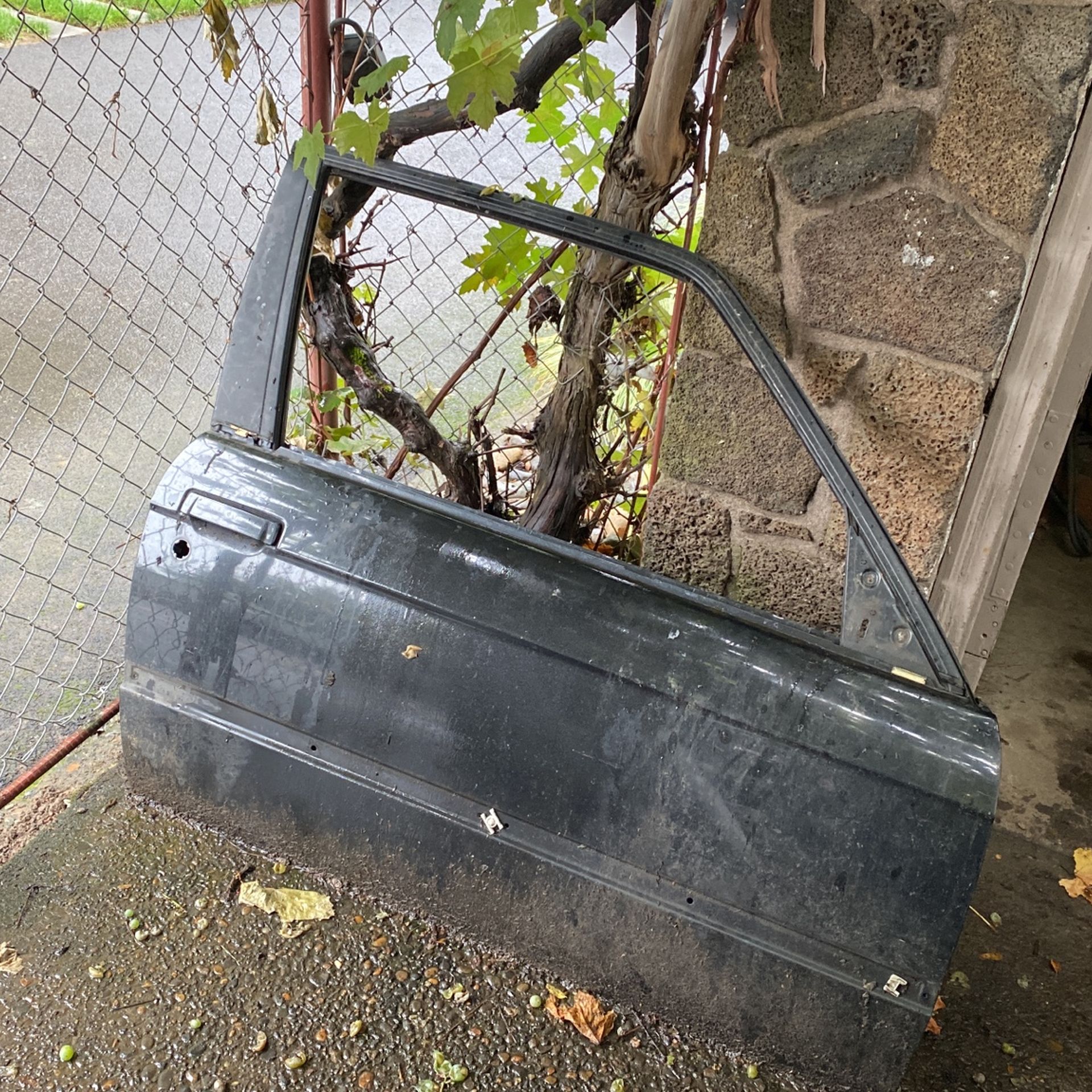 Bmw E30 Right Coupe Door Shell