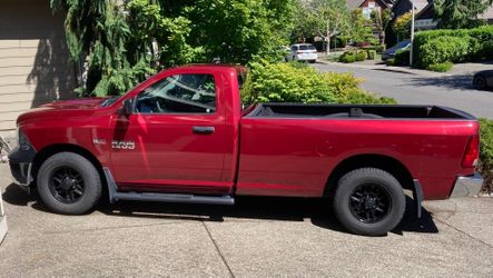 2014 Dodge Ram 1500, low miles