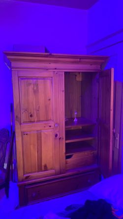 Dresser tv stand
