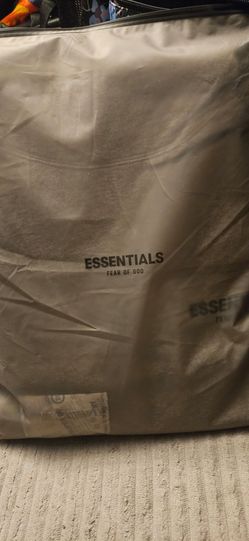 Essential hoodie
