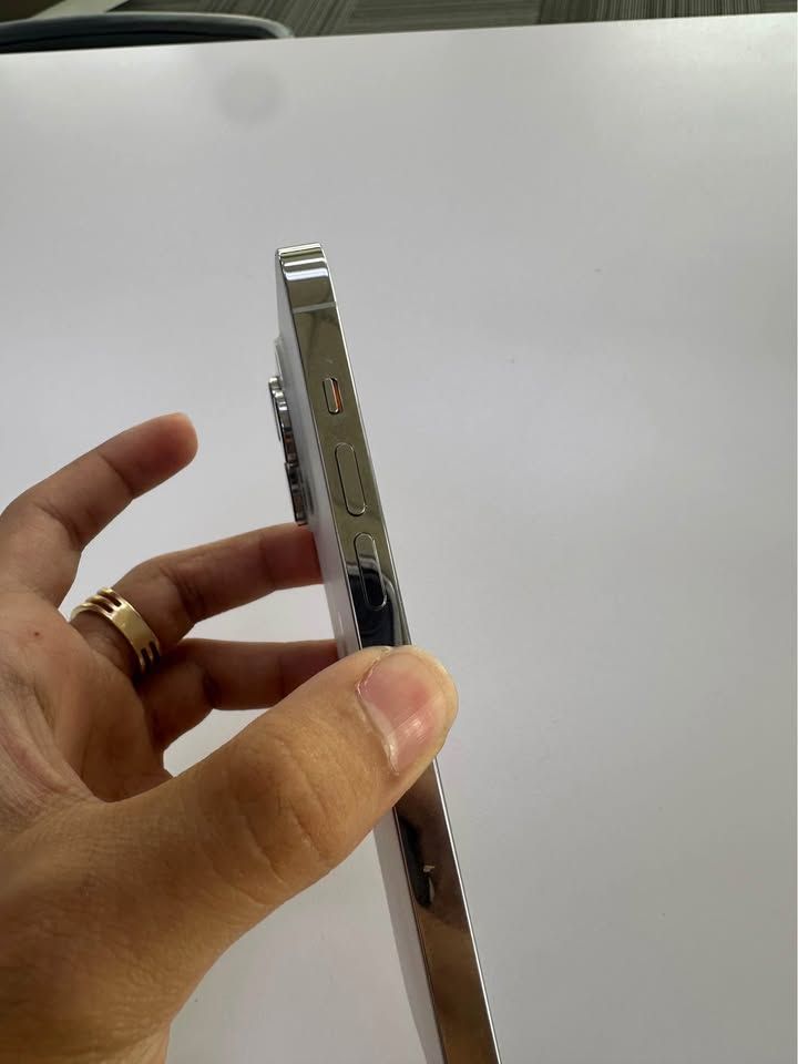 📱 iPhone 14 Pro 128GB – Factory Unlocked – Like New – Under Warranty / FlexEmarket Promotional price - For Limited time