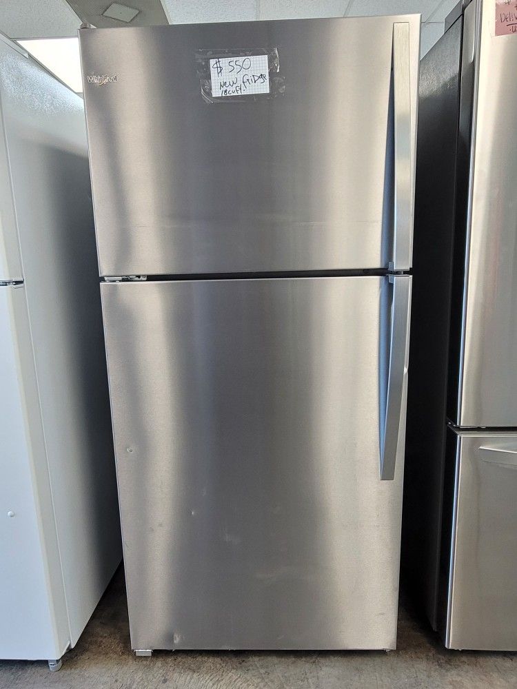 New 2023 Whirlpool 18cu Ft Stainless Steel Apartment Size Top Freezer Refrigerator 