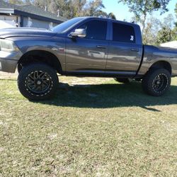 Dodge Ram 1500 Eco diesel 3.0