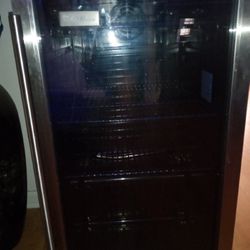 wine fridge 