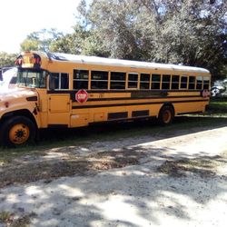2013 Blue Bird 35ft Long Ford V10  Roush Propane Conversion All Seats Out But  Two And $5k Worth Of Stuff In It  For Free  