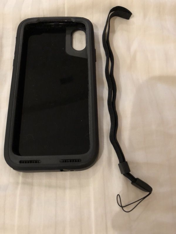 OtterBox Pursuit series case for iPhone X