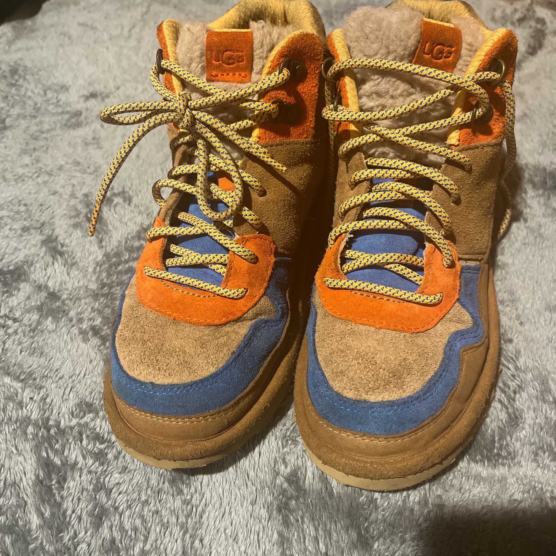 Ugg