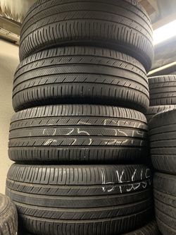 Tires 235-55r19 michelin