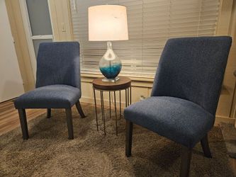 2 navy blue accent chairs