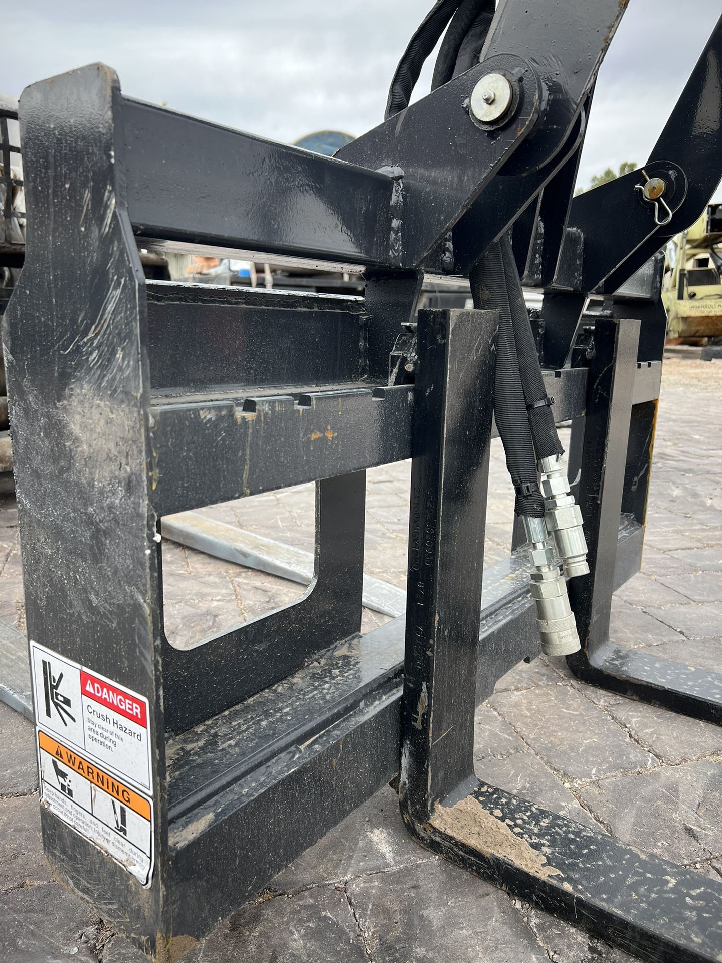 BRAND NEW Skid Steer Fork Grapple