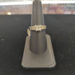 14k  5.50 g Diamond Ring, With 75pt Diamond,Size7