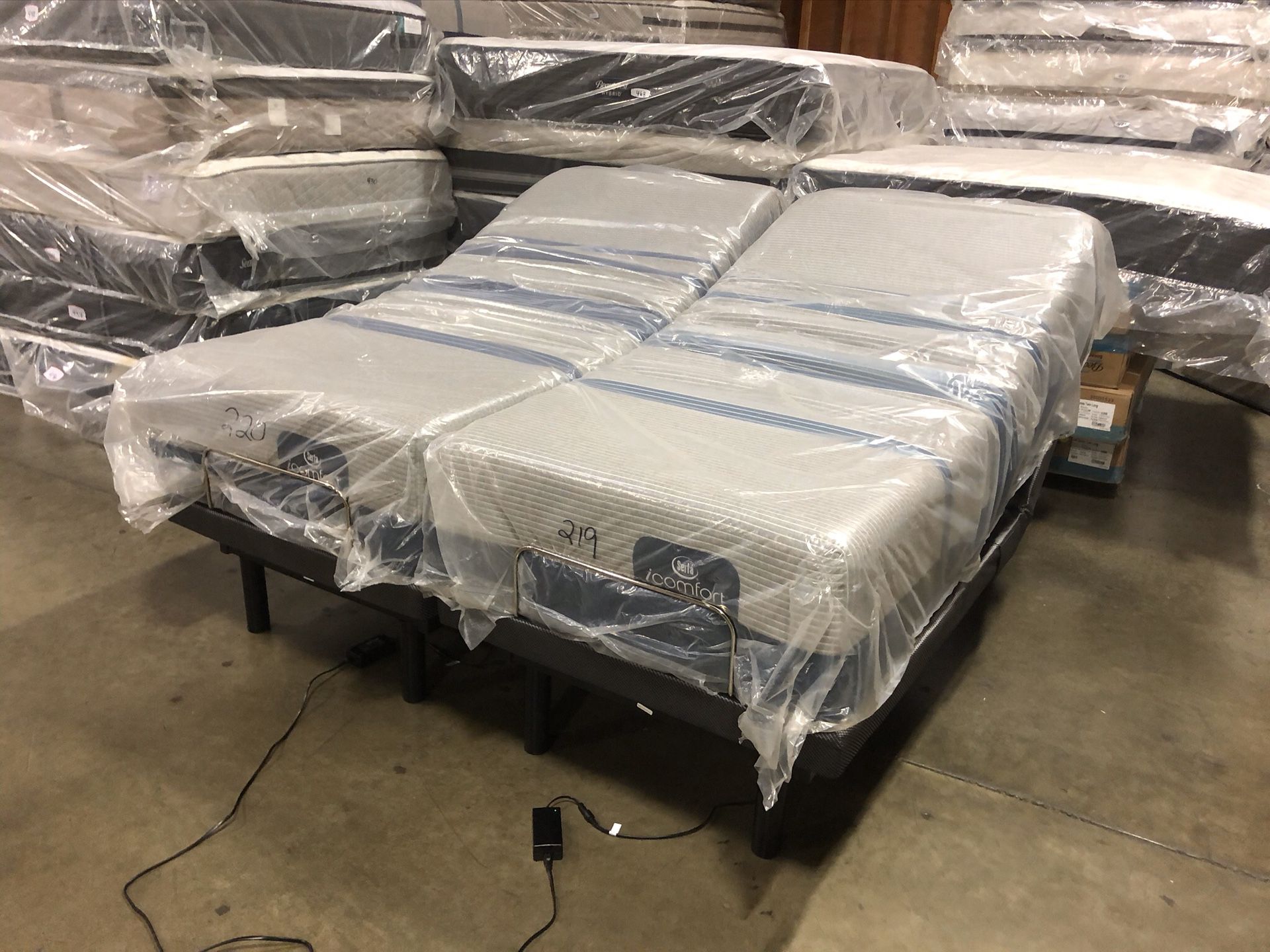 Adjustable Bed Base with 2 Twin Extra Long Massage Beds-New in the plastic!!!!! Free Delivery!!!
