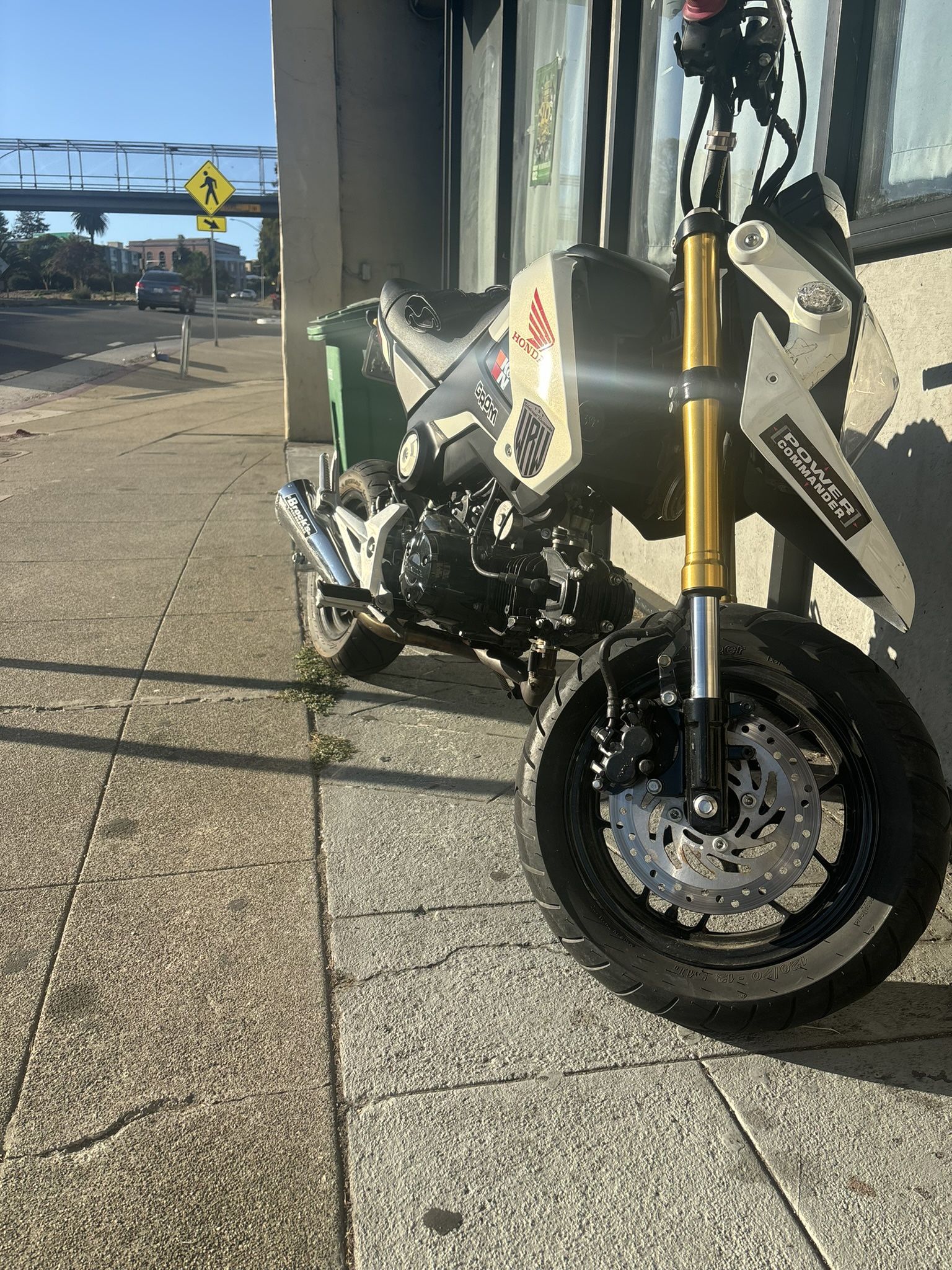 Honda Grom Motorcycle/ BIKE